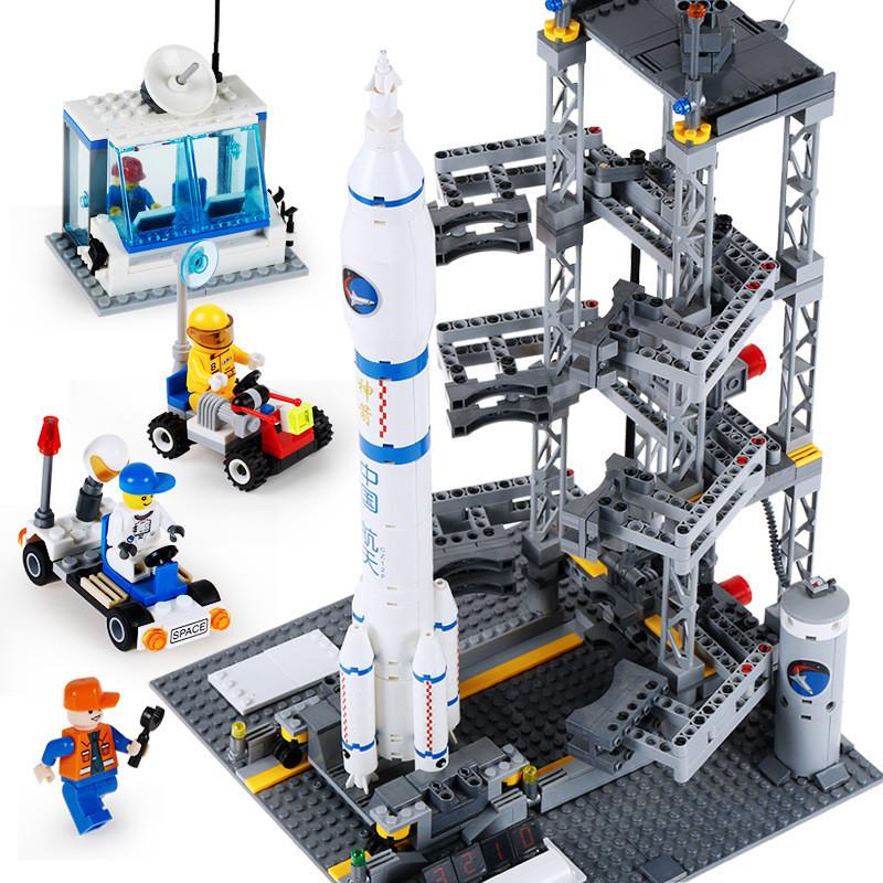 Launch Rocket Station And Spaceship Building Blocks For Children And Hobbyists