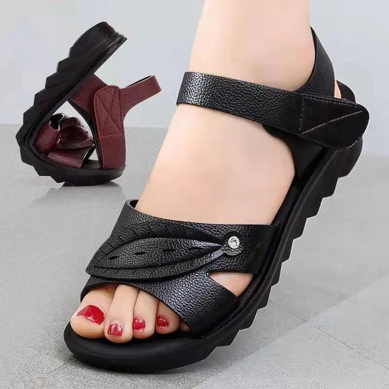 2024 Summer Hot Sale Ladies Beach Shoes Soft Non-slip Mum Sandals Waterproof Comfort Casual Shoes Platform Sandalias De Mujer