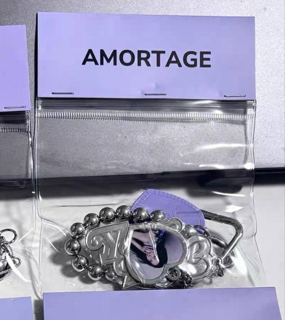 

[Б/У] BLACKPINK Джису AMORTAGE QQmusic Лимитированный брелок B