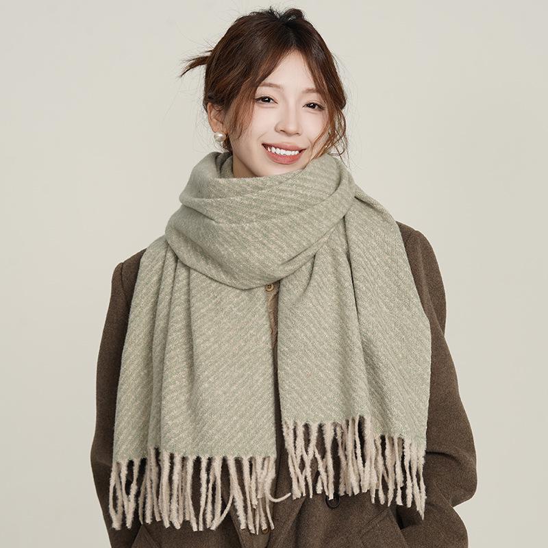 Elegant High-End Twill Scarf: Faux Cashmere Tassel Shawl for Women - Autumn/Winter Fashion Trend