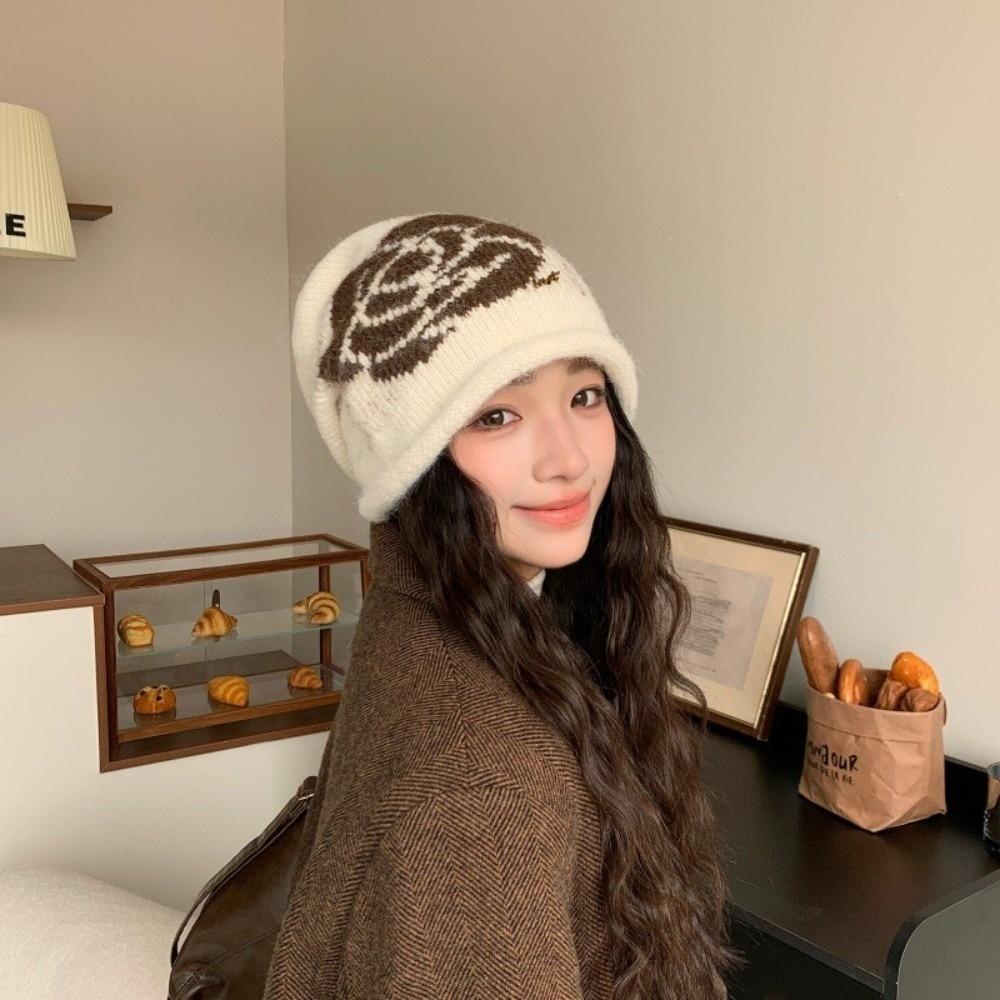 Face Slimming Slouchy Floral Beanie Hat Stretch Fit Women Thick Beanie Hat  For Women