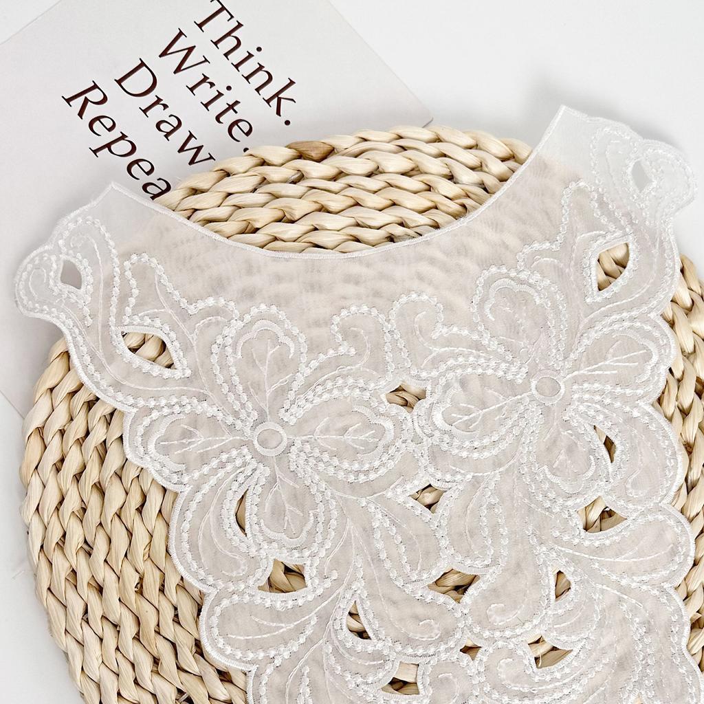 White Embroidered Lace Hollow Lace Accessories Dress Top Anti-Light Collar Front Collar Collar Flower