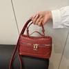 Nischenhandtasche Damen neue niedliche Mädchen kleine quadratische Tasche leichter Luxus Nische Schulter Umhängetasche