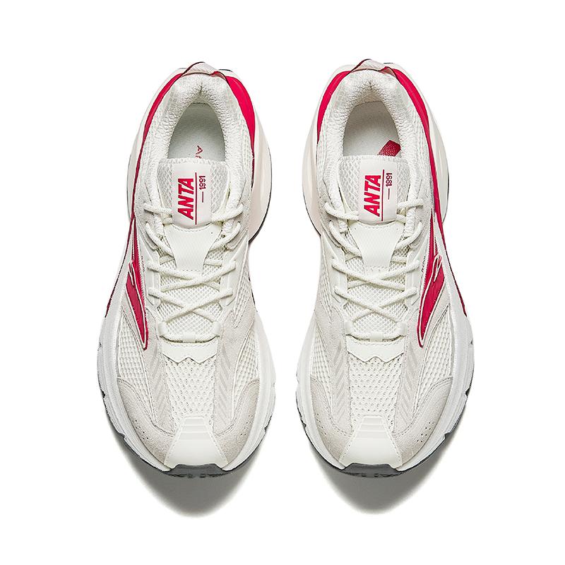Anta AT958 Retro Sports Shock Absorbing Height Increasing Low Top Nitrogen Technology Running Shoes Men Sneaker White Red 912425503-2