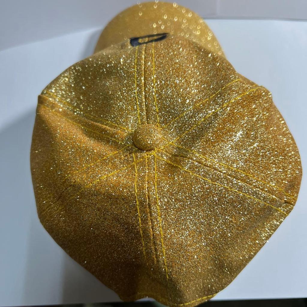 [GEBRAUCHT] BIGBANG Glitzer Gold Kappe