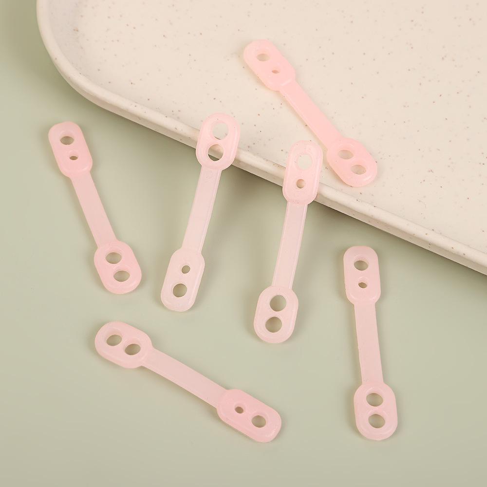 Windproof Silicone Clothes Drying Rack - Non-Slip, Multi-Functional, Colorful Hanger for Outdoor Use.