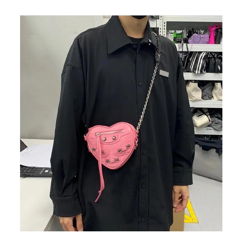 Mini Love Bag Sweet Cool Spicy Girl Style Rivet Locomotive Bag Women's Genuine Leather Diagonal Straddle Chain Bag