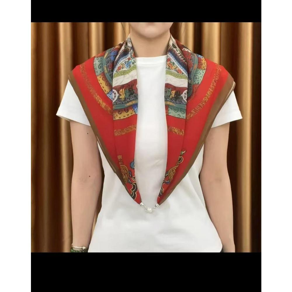 Magnet Simulation Silk 70Cm Small Square Scarf Women'S Spring Korean Version Oil Painting Silk Scarf Versatile Scarf Elegant Decoration