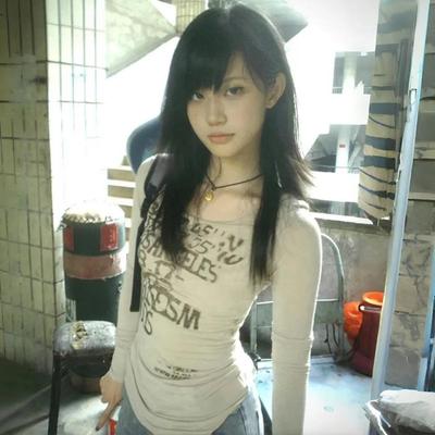 T-shirt Y2k giapponese con stampa di lettere stile trash anni 2000 a maniche lunghe a coste top vintage streetwear Harajuku retrò americano