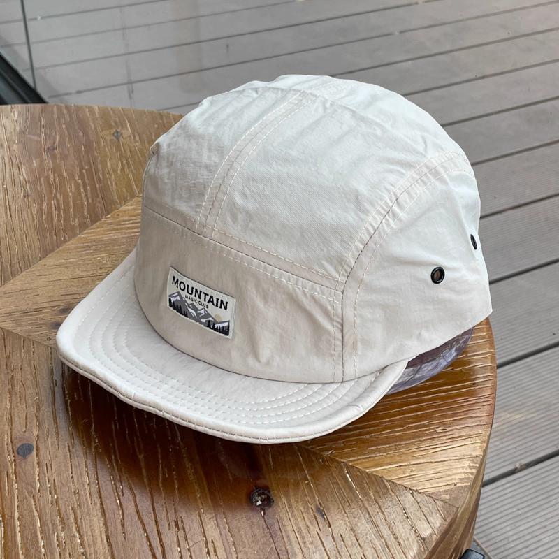 Short Brim Quick-Dry Cap with Embroidered Mesh Design Vintage Style Unisex for Running Hiking Outdoor Casual Wear Breathable