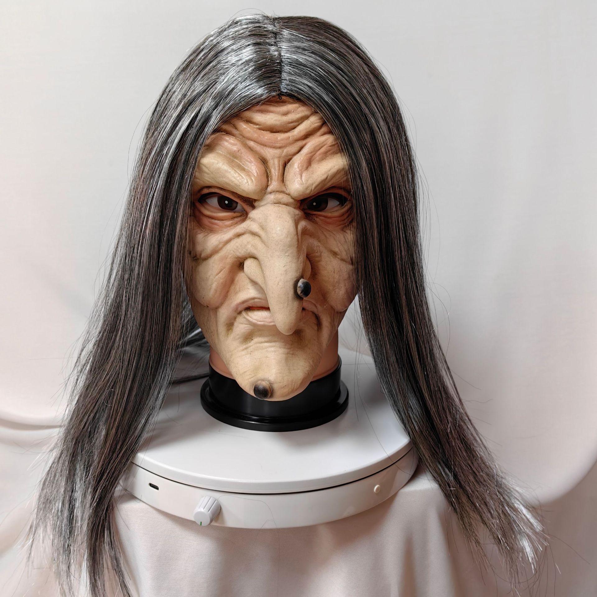 Halloween half-face mask with long hair, ghost face mask, scary witch mask, latex headgear, party performance prop