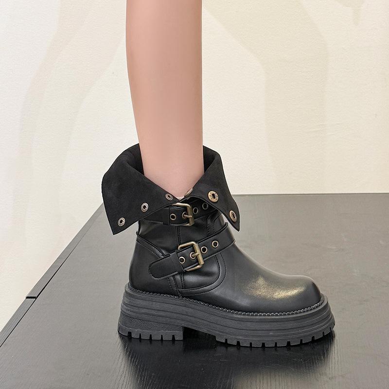 Small man inner height increase thick-soled Maillard medium tube short boots women 2025 autumn and winter retro thick heel two wear Martin boots women