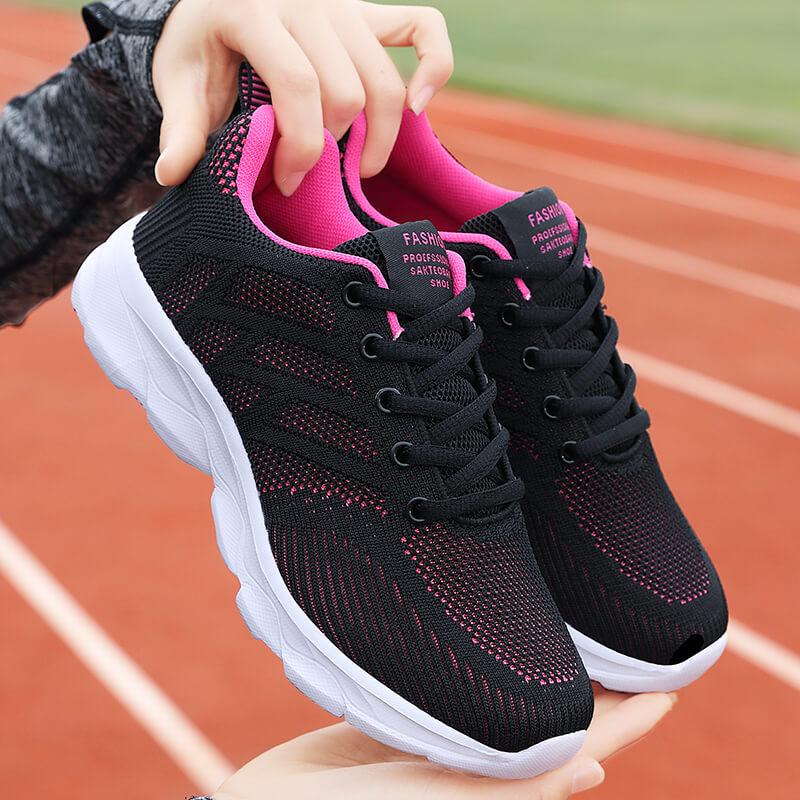 Lightweight Women Running Shoes Breathable Knitted Casual Sneakers Elastic Walking Shoes Dancing Shoes
