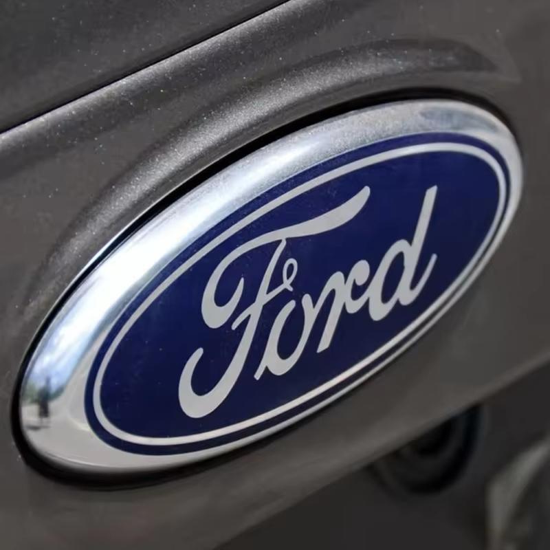 Car Front Hood Emblem With Pins Trunk Badge For Ford ST Line Focus Mustang Fiesta Puma Ranger Kuga MK7 MAX F150 Mondeo Escape APY1