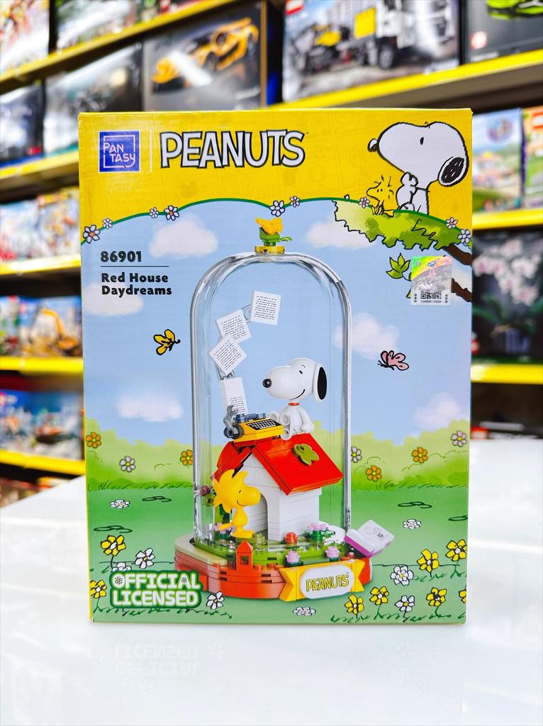 New Pantasy Snoopy Building Blocks Snoopy Scene Modeling Series Puzzle Assembling Toy Model Ornament Collectible Christmas Gifts