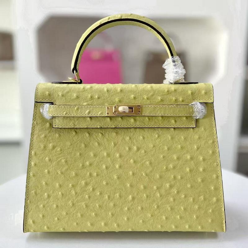 Geantă model struț prima și a doua generație