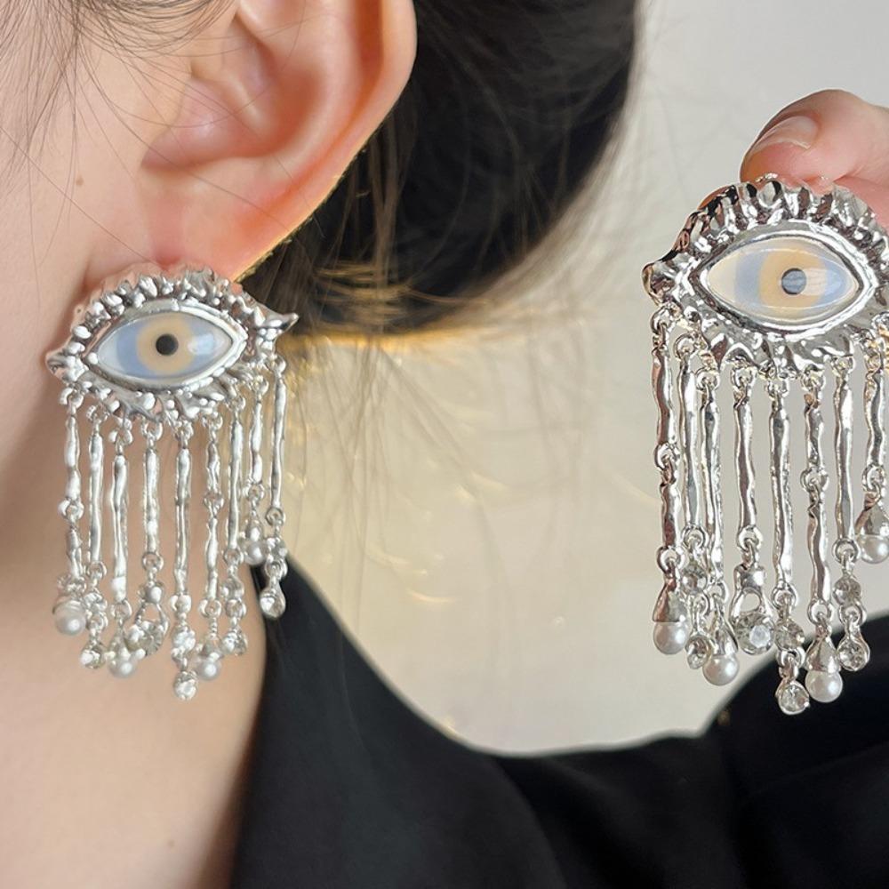 Exaggerated Eyes of Demon Stud Earring Pearl Devil's Eye Ring Luxury Devil's Eye Earrings  Travel