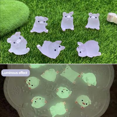 12 Τεμ. Πολύχρωμες Φωτεινές Φιγούρες Χοίρων Μινιατούρες Κινούμενα Σχέδια Χοίρων Ρητινένια Στολίδια που Φωτίζουν στο Σκοτάδι Χαριτωμένη Ρητινένια Χειροτεχνία Άγαλμα Ζώου DIY Μικρο Τοπίο