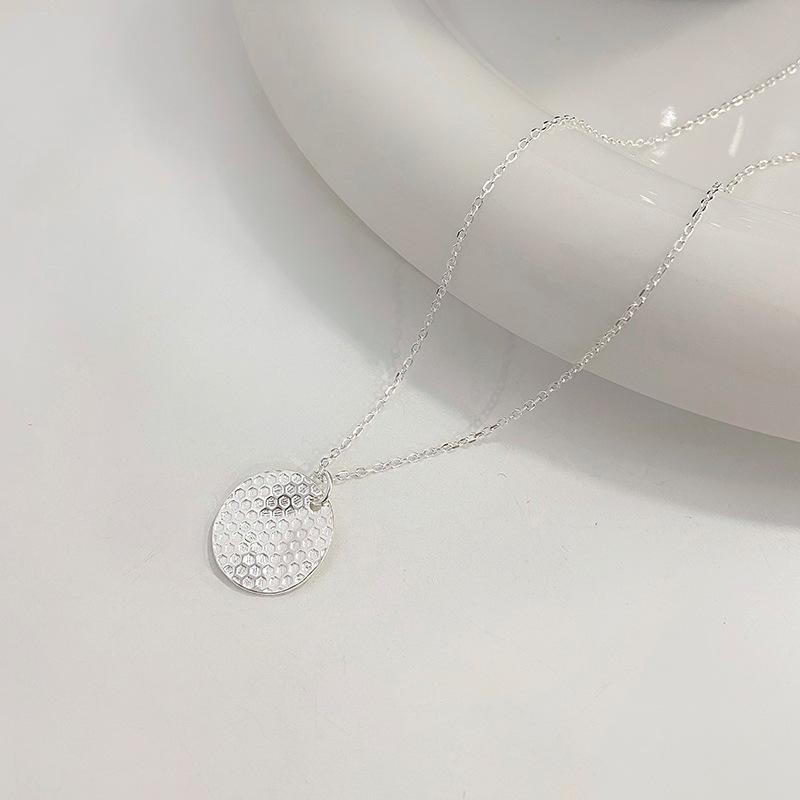 Light Luxury Honeycomb Necklace Women's Hammer Face Simple and Popular Geometry Versatile Collar Chain