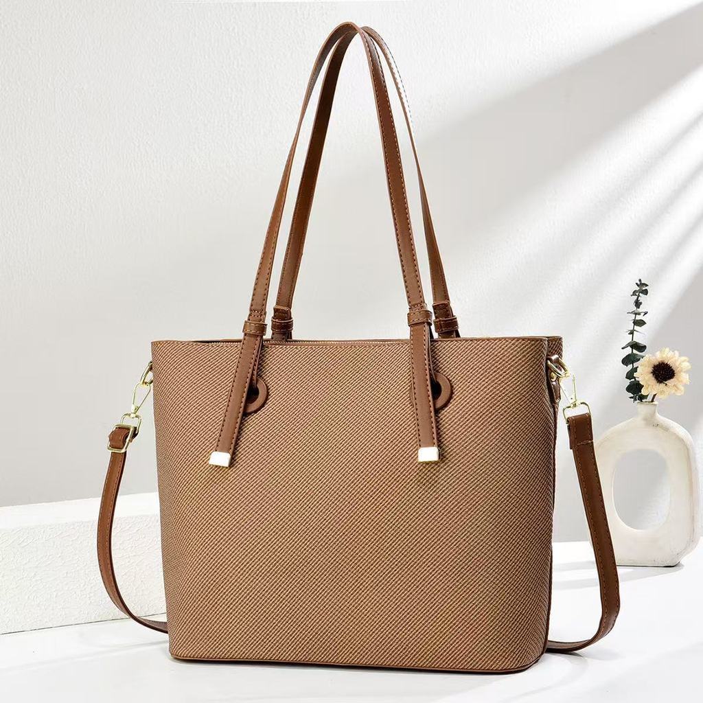 Borsa Tote Moderna in PVC da Donna con Grande Capacità e Chiusura a Zip Sicura per l'Uso Quotidiano
