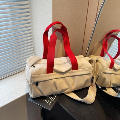 Crossbody Bag with Large Capacity for Sports and Fitness, Suitable for Single Shoulder Carrying.