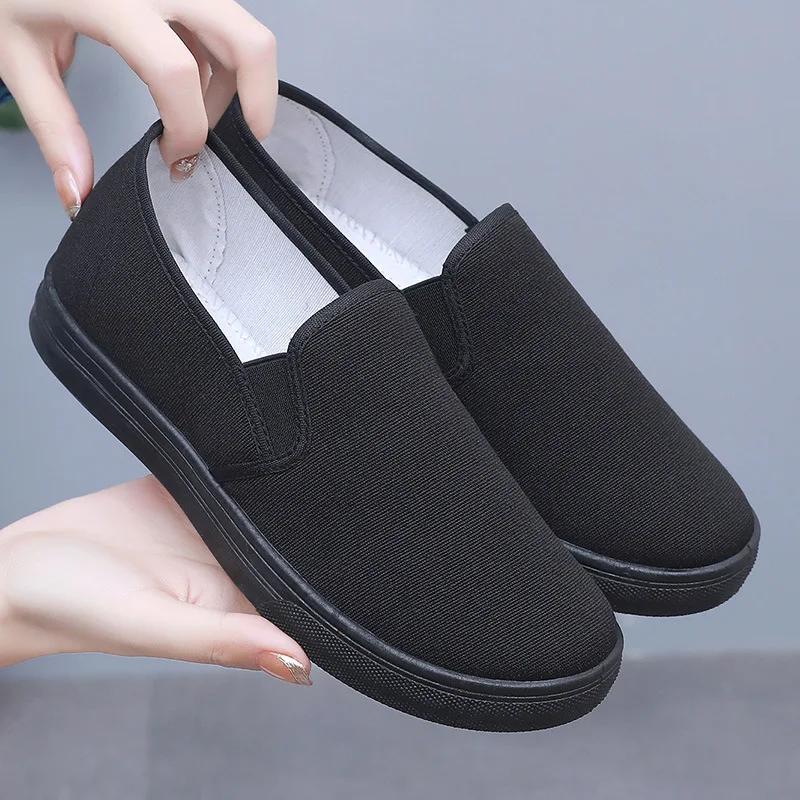 Fashion 2025Women Fashion Plus Size Anti Skid Black Canvas Shoes Student School Spring & Summer White Slip On Shoes Zapatos De Mujer