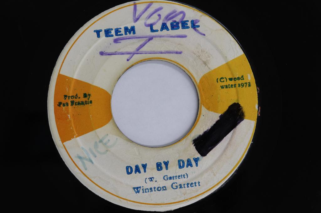 7inch Record WINSTON JARRETT / SOUL SYNDICATE - Day By Day / Day Version NONE TEEM 1973 Jamaica Reggae, Ska & Dub Used