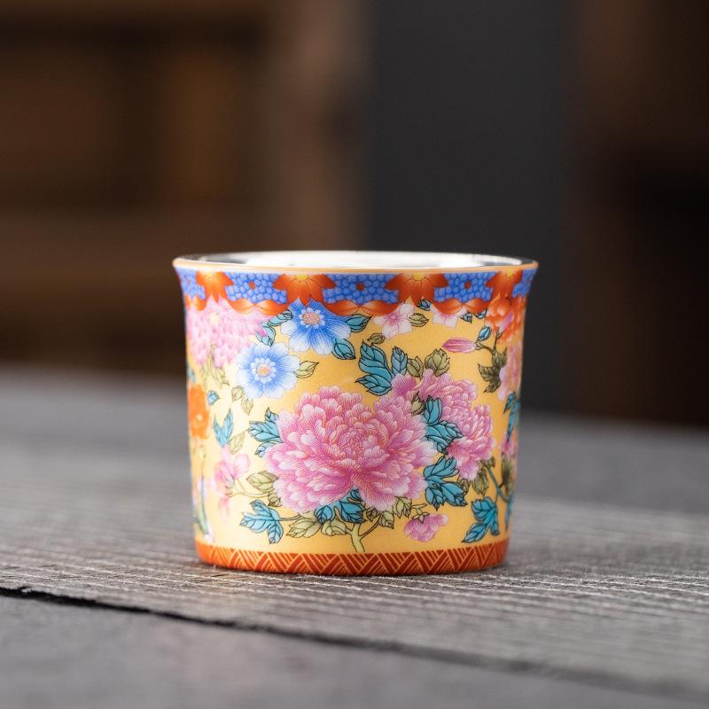 

Silver-Plated Master Ceramic Home Kung Fu Tea Gift Box Japanese Single Cup Set Souvenir жовтий