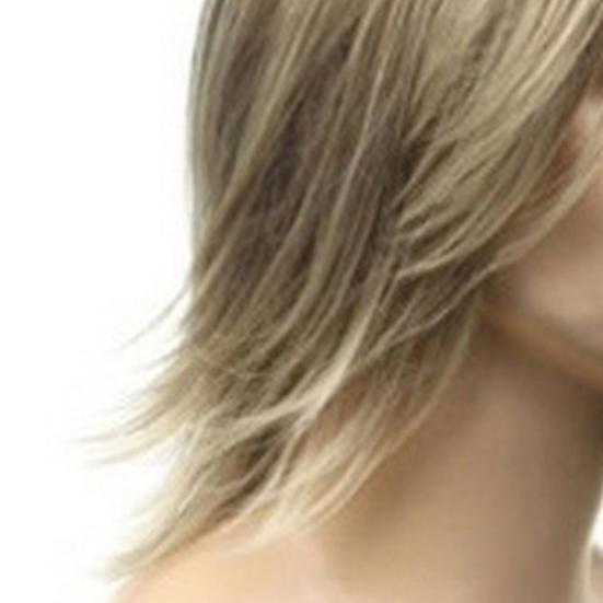 Kurze, glatte Perücke für Männer mit Pony, schulterlang, flauschig, natürliche Hochtemperaturfaser, männliches Cosplay, blondes Kunsthaar