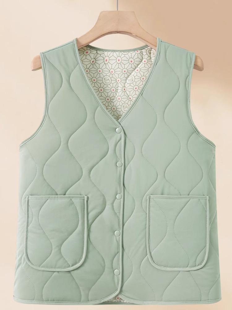 Women's Thickened Cape Vest for Autumn/Winter 2025 - Stylish and Warm for Middle-Aged and Elderly