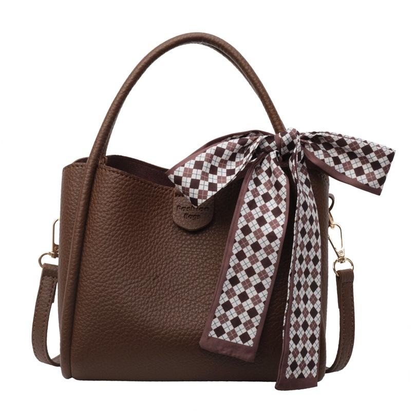 Hand carry commuter bag women's new texture simple trend shoulder bag bucket bag