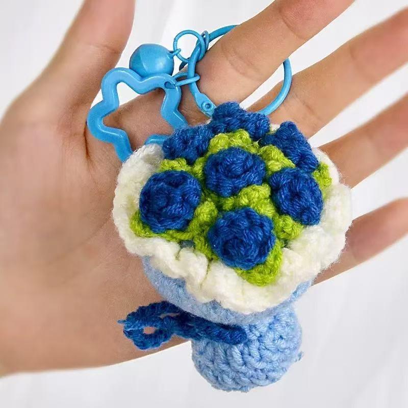 Handmade Knitted Wool Flower Bouquet As A Gift for Teachers' Day, Mother's Day, Valentine's Day, New Year, Keychain