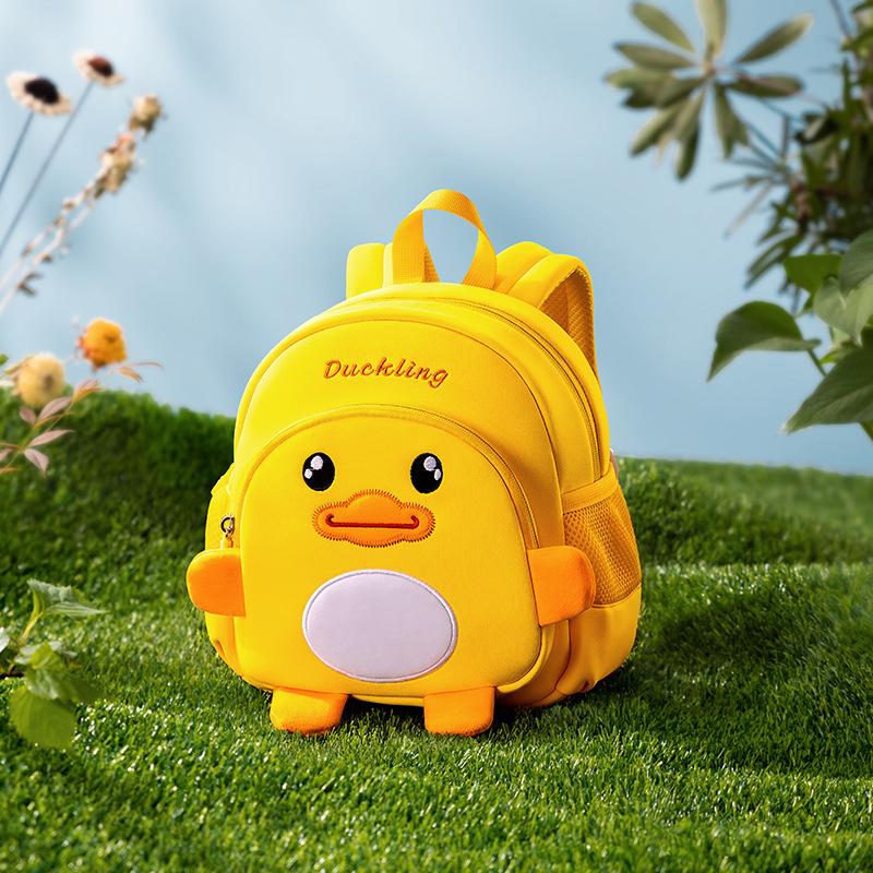 Kindergarten girls yellow duck schoolbag cartoon backpack traction anti-lost breathable children's backpack