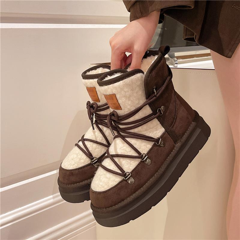 Niche retro style design sense straps snow boots women's 2025 winter new thick-soled non-slip Northeast cotton shoes Martin boots