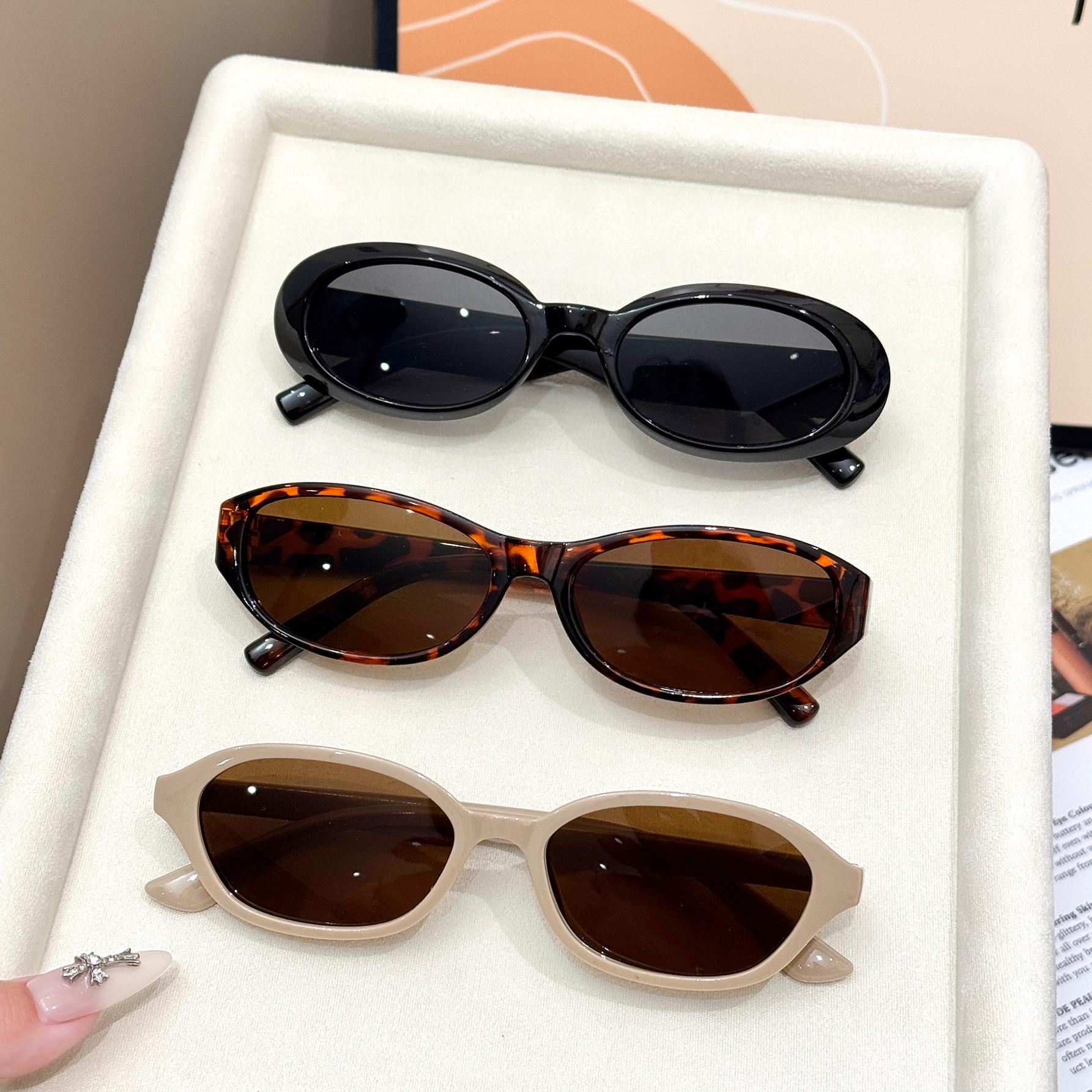 

3Pcs Fashionable Mixed Glasses Set, Oval-Shaped Glasses, Chic Black, Tortoiseshell Glasses, Suitable for Daily Wear