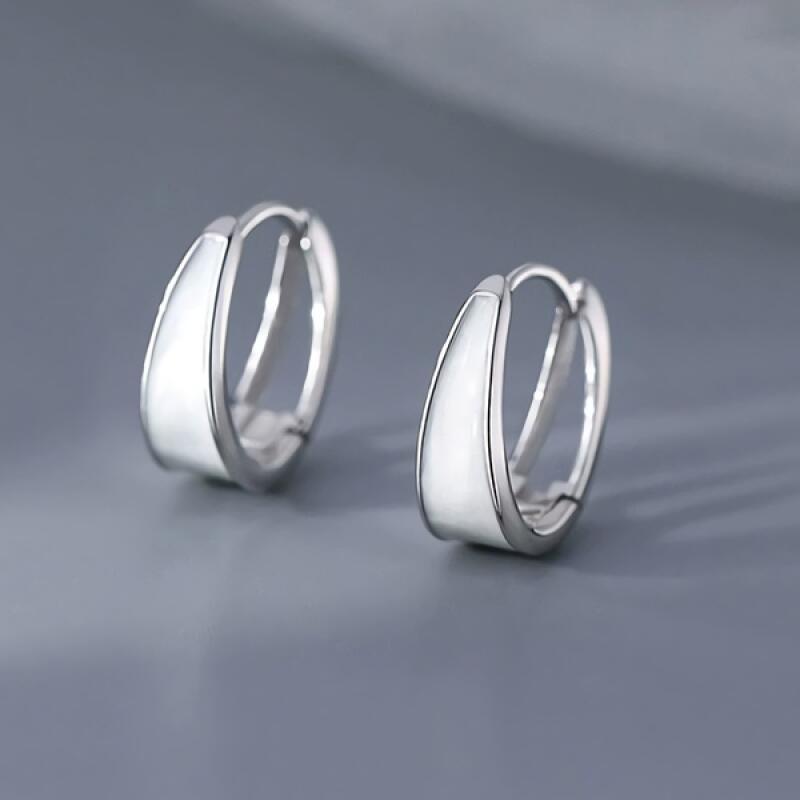 Women's Accessories Elegant Bold Hoop Earrings