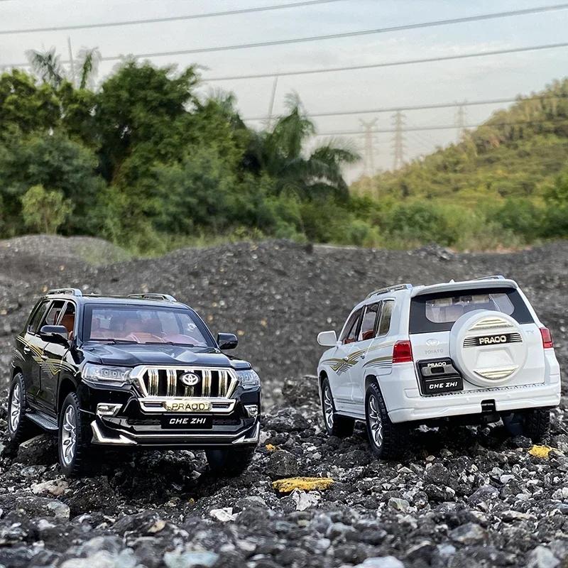 Ksgzm1 1:24 TOYOTA Land Cruiser Prado Sport SUV Alloy Diecast Car Model With Pull Back Sound Light Children Gifts Collection A174