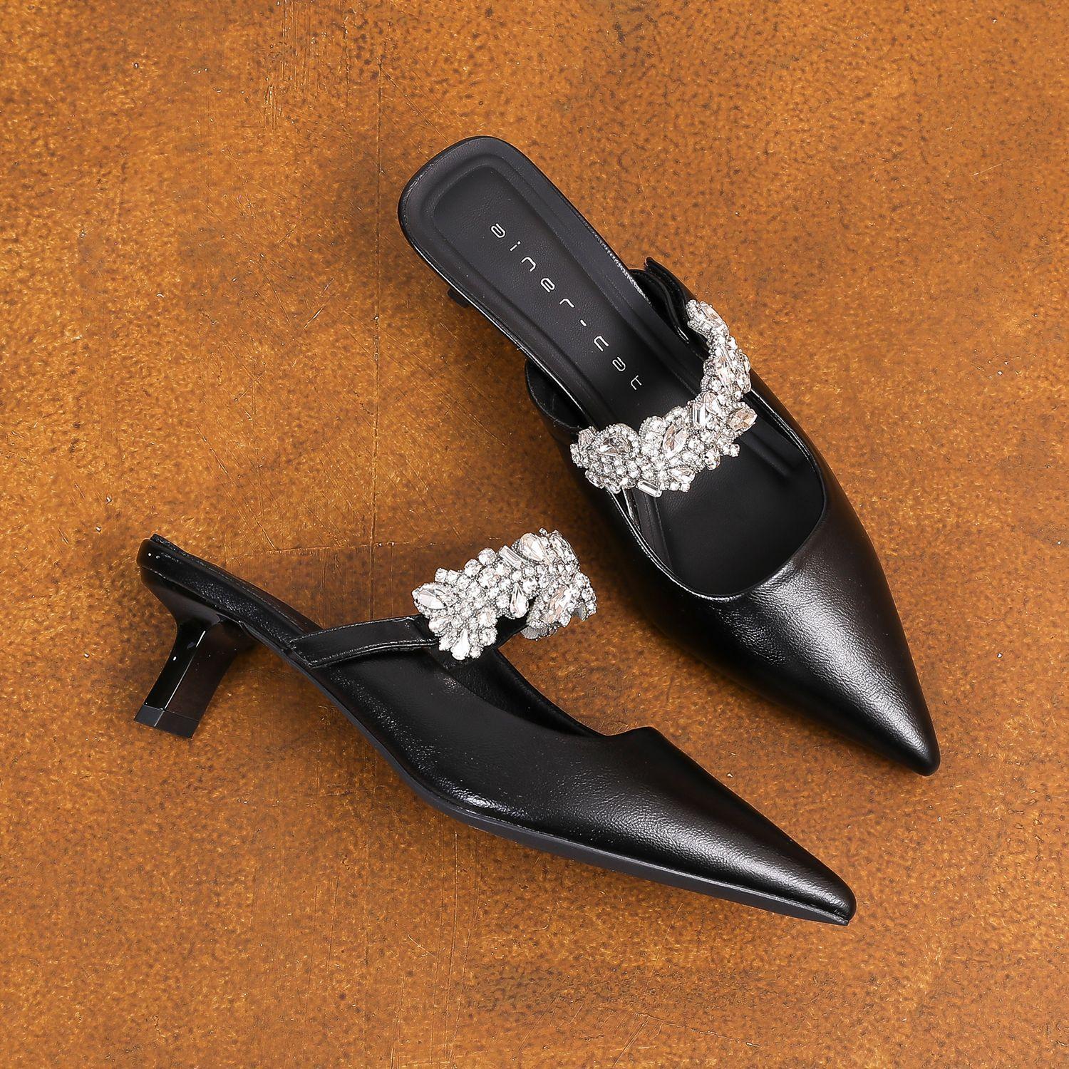 

590-2 high-heeled slippers women s thick heel summer 2025 new bag head half-tow pointed head shallow mouth rhinestone shoes 34