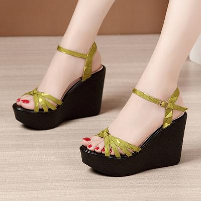 Small Size 32-43 Soft Leather Sandals Women's High Heels Shoes Summer 2025 Thick Platform Ladies Wedges Sandals Office