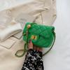 New bag women's 2025 high-end autumn and winter retro versatile women's chain single shoulder crossbody small square bag