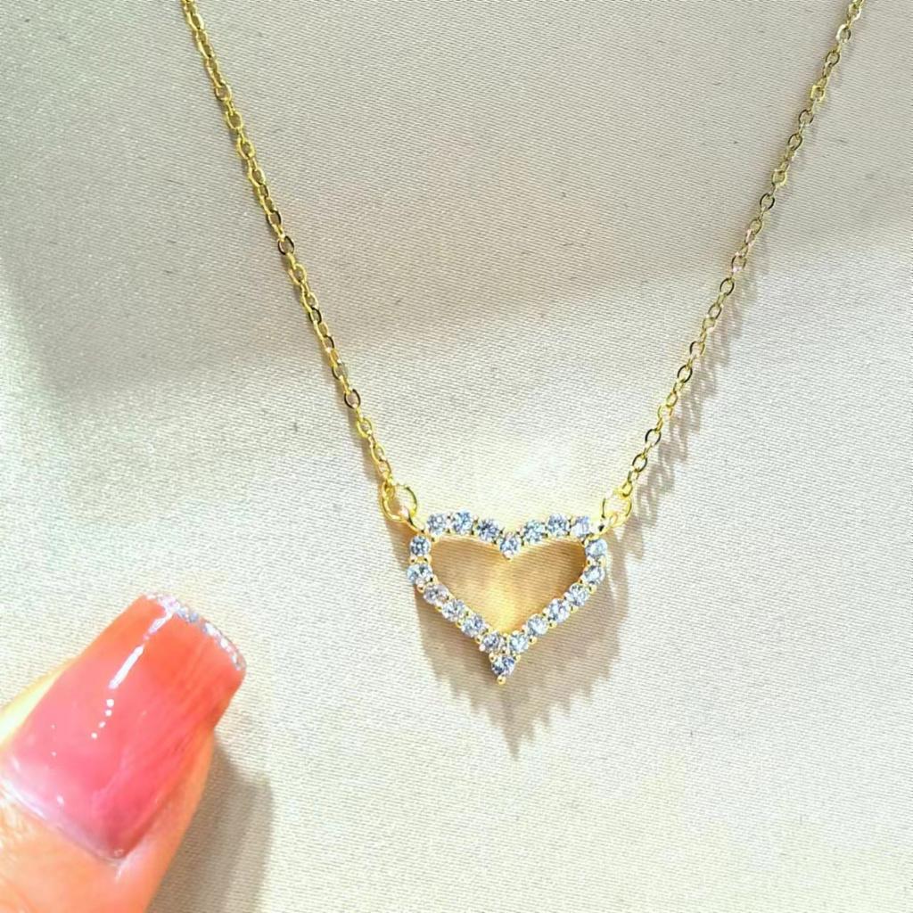 Full Diamond Love Necklace Women'S Light Luxury And Sweet Versatile Diamond-Encrusted Super Flash Hollow Pendant Collarbone Chain