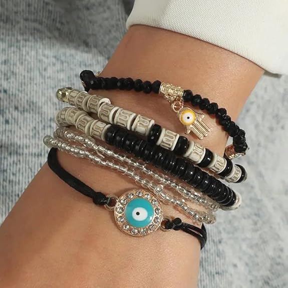 Braccialetti Multistrato Mano di Fatima Occhio Maligno Protezione Fortunata con Charms in Cristallo Colorato e Perline per Donne Ragazze