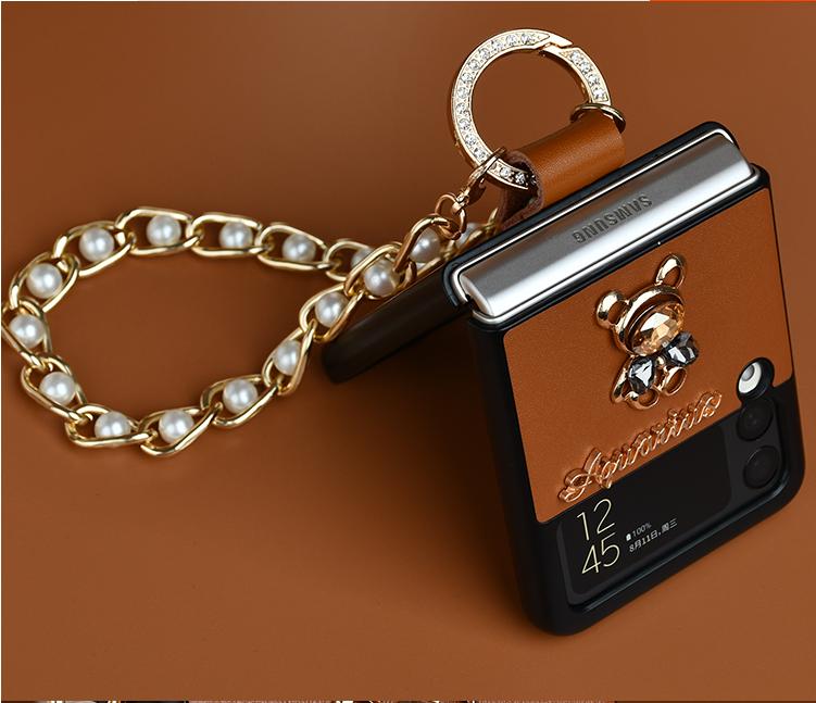 Ins Korean Cute Bear Pearl Bracelet Leather Case For Samsung Galaxy Z Flip4 Case 5g For Galaxy Z Flip 3 4 Cover Z Flip3 Capa