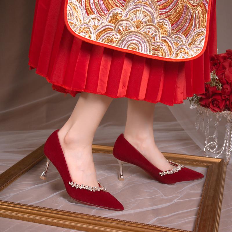 Women's Fashion Slim Heel Shoes Fall New Pointy Head Shallow Mouth Rhinodrill A Slip-on Temperament High Heel Wedding Shoes