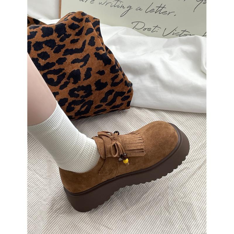 New products are on sale in autumn, new retro tassel single shoes, versatile platform casual shoes 6004