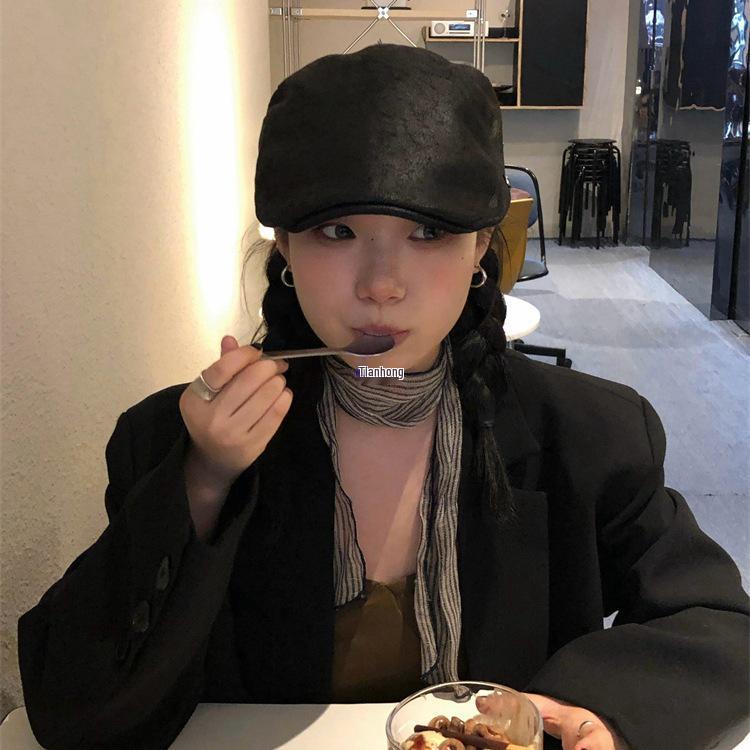 Korean Retro Striped Silk Scarf: Elegant Ribbon for a Sophisticated Look