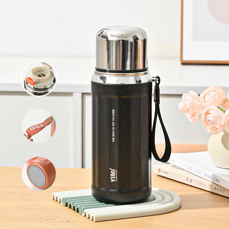 Outdoor Sport Vacuum Flasks Portable Travel Keep Cold Insulated Bullet Water Bottle 630ML Large Capacity Stainless Steel Thermos