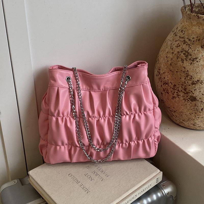 

Large Capacity Pleated Chain One Shoulder Bag for Women 2026 New Texture Soft PU Handbags Versatile Commuter Underarm Bags (30cm<Max Length<50cm) рожевий