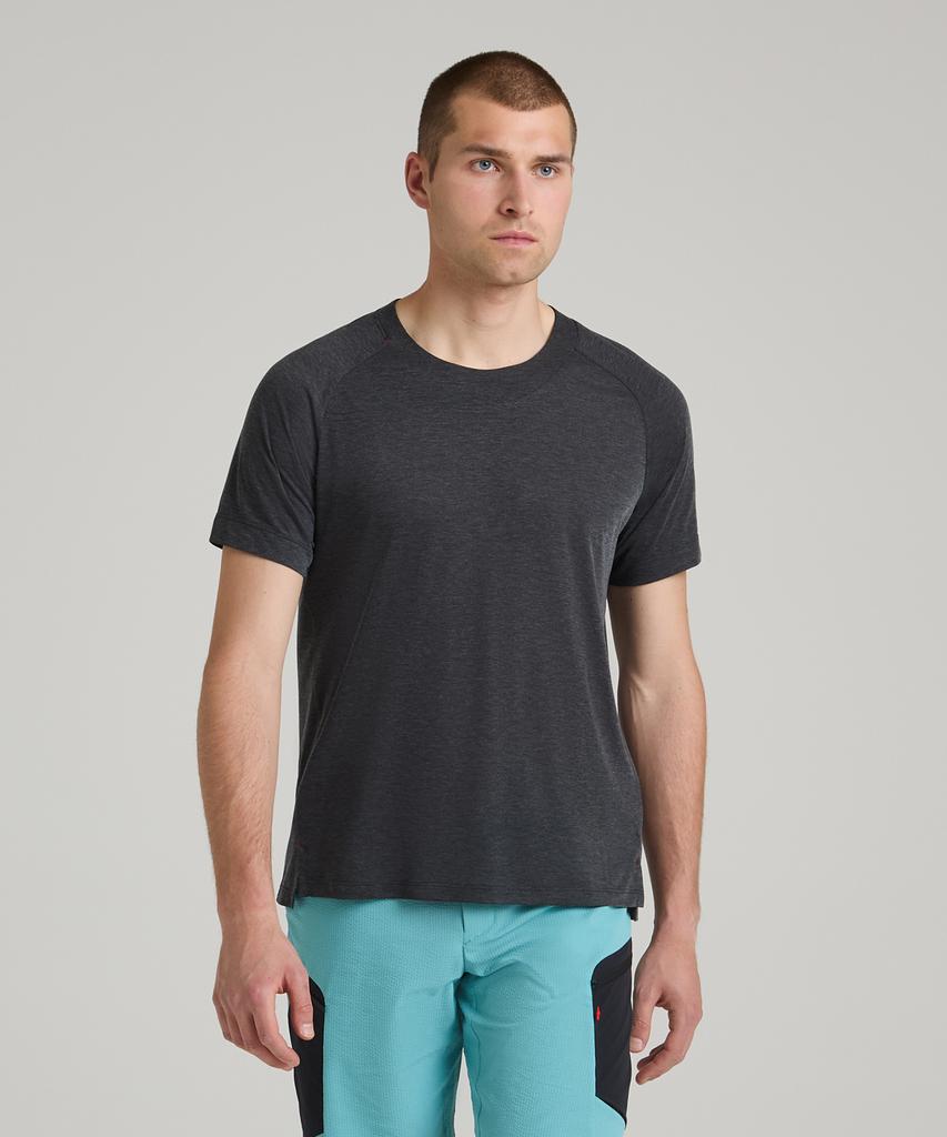 Monchyula Bersante T-Shirt Men'S Short Sleeve Outdoor Functional Travel Mtgn70X92