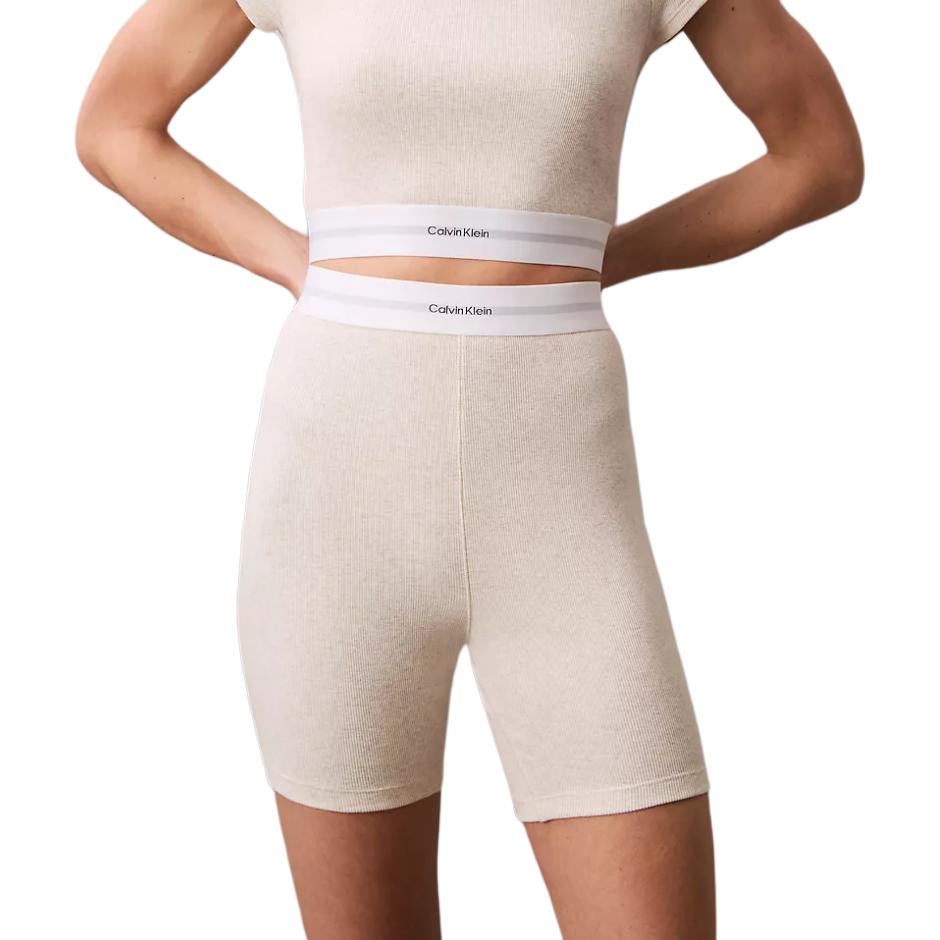 

Calvin Klein Comfortable Mid-Rise Solid Color Stretch Shorts Women shorts White QS7216-280 L